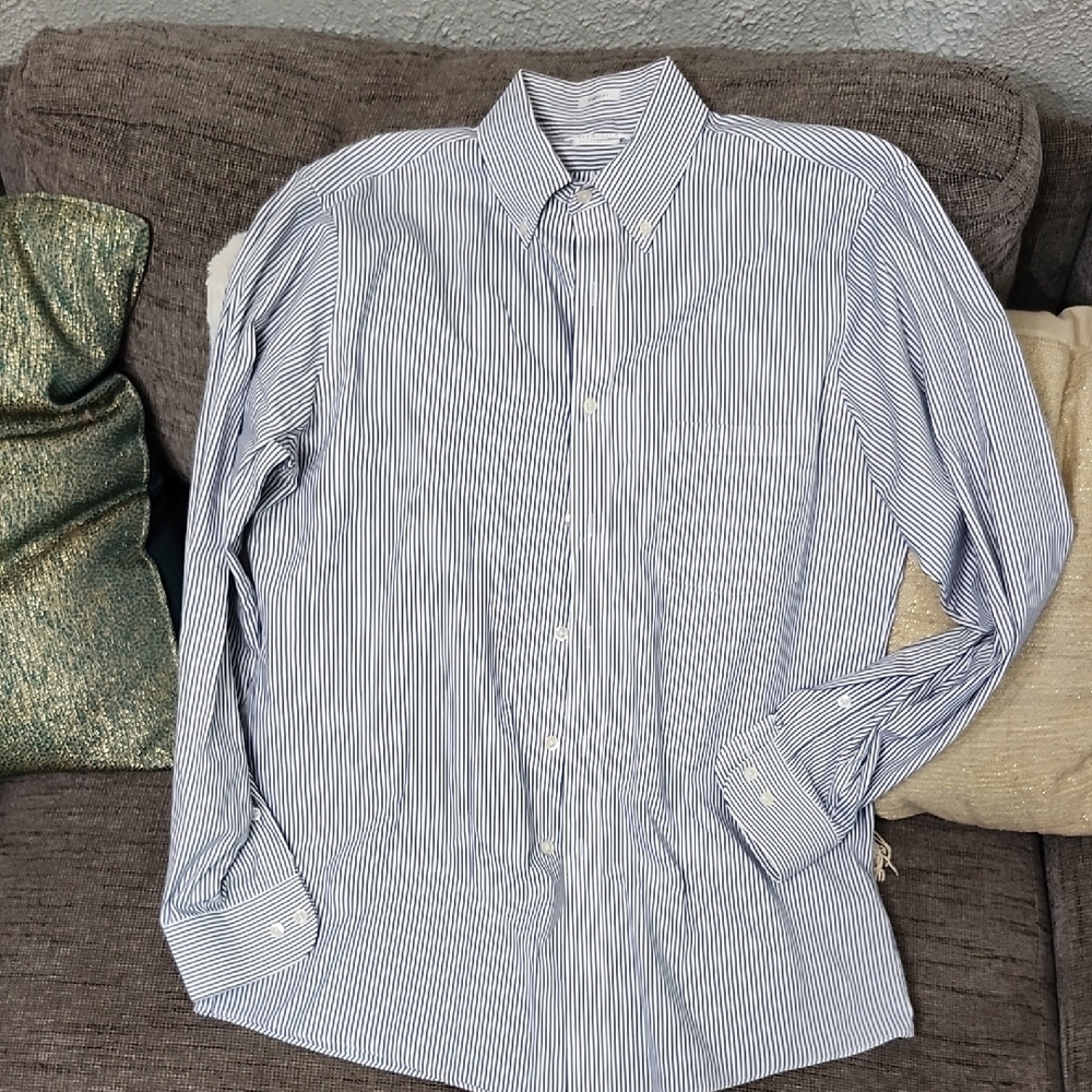 Van Heusen Classic White and Blue Striped Dress Shirt